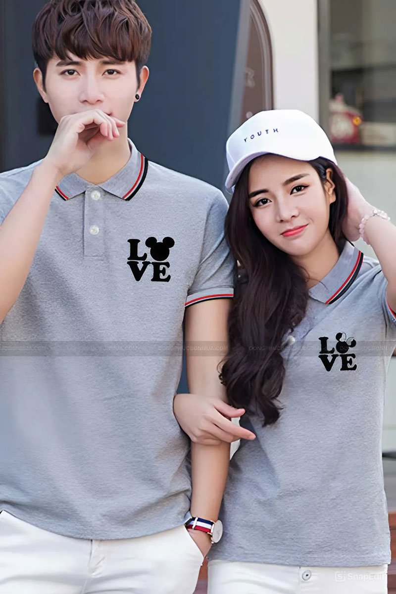 Áo phông đôi tình yêu màu xám in chữ love bên trái 2 Chất liệu áo đôi tình yêu thoáng mát mềm mại