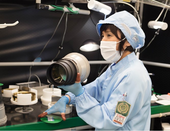 Đồng phục công ty Canon: Chuyên nghiệp trong từng chiếc áo 6 Áo bảo hộ lao động công ty Canon