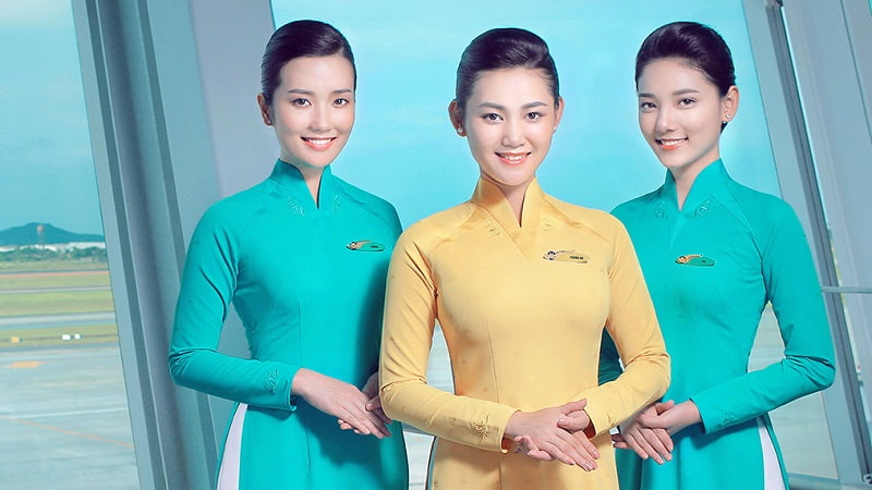 Đồng phục Vietnam Airlines cho tiếp viên nữ