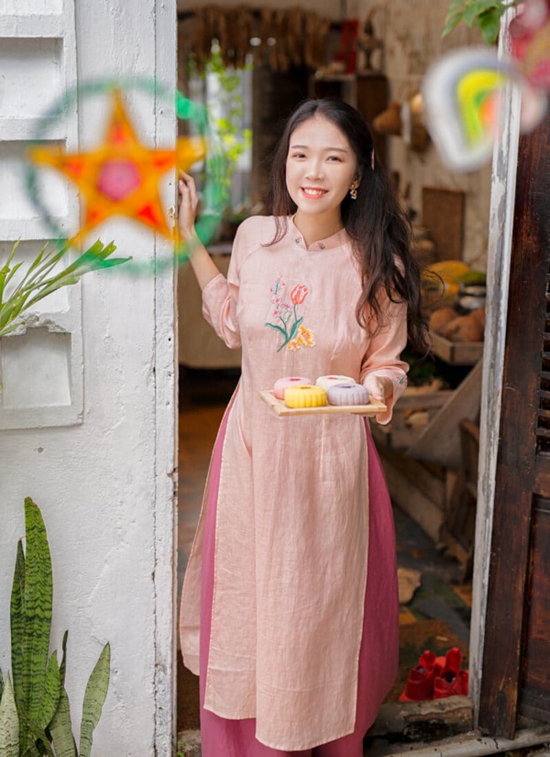 ao dai linen theu tay 4