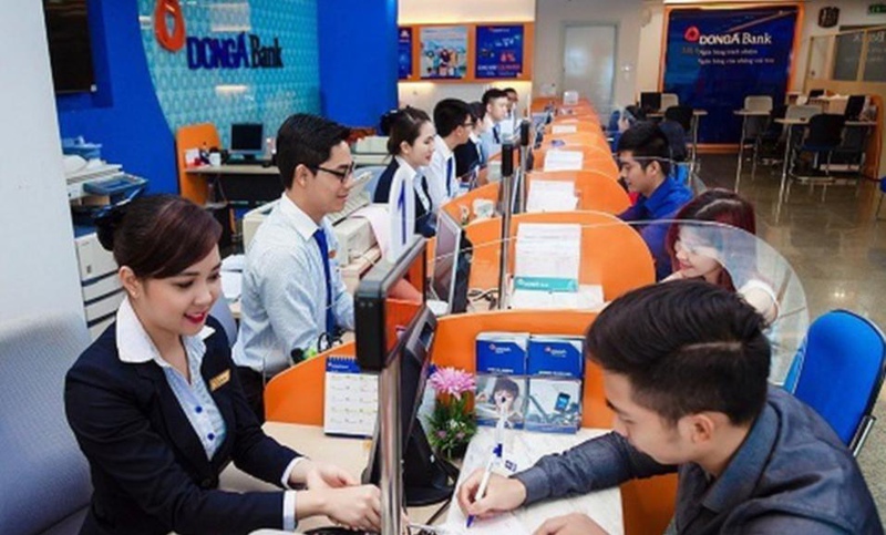 Nét đặc trưng nổi bật trong đồng phục ngân hàng Đông Á 5 Chất liệu vải may đồng phục ngân hàng Đông Á cần đảm bảo sự thoải mái cho nhân viên