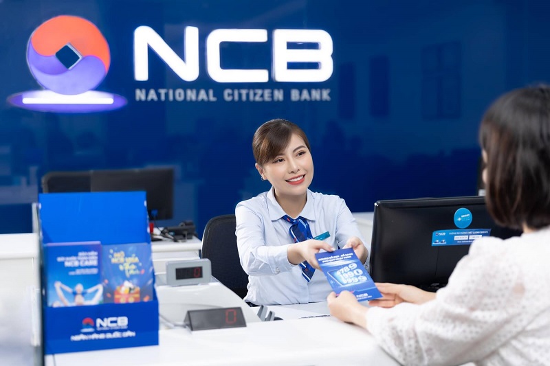Đồng phục ngân hàng NCB mang đậm bản sắc doanh nghiệp 3 dong-phuc-ngan-hang-ncb-doc-dao