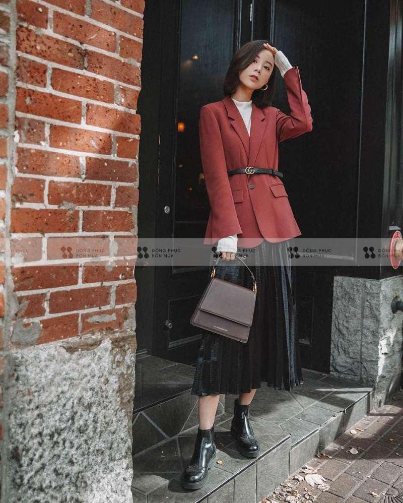 Áo Blazer mix cùng chân váy chữ A đẳng cấp