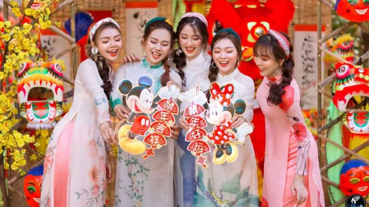 Mẫu áo dài truyền thống