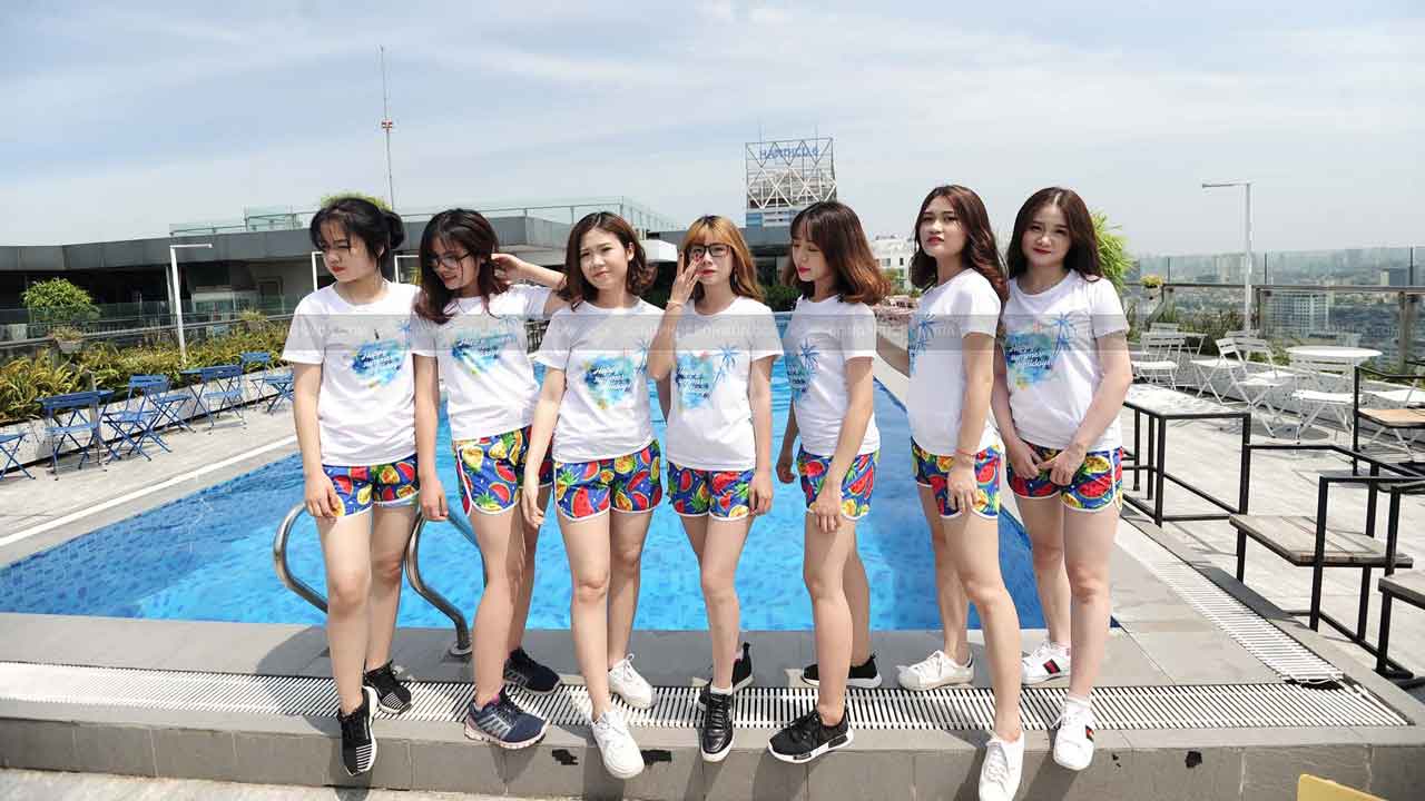 Áo team building đi biển dành cho hội nhóm