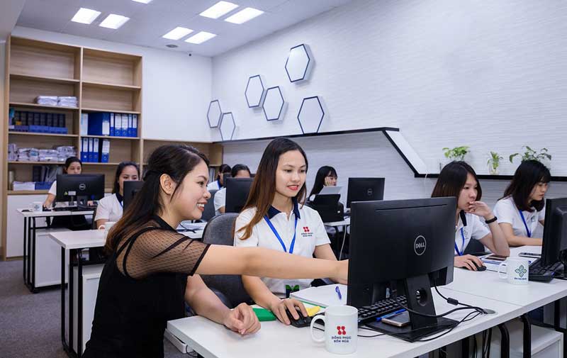 Đồng Phục Bốn Mùa với 10 năm kinh nghiệm trong ngành
