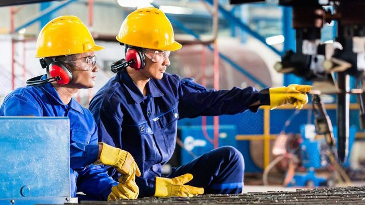 Đồng phục công nhân cơ khí và những điều cần biết