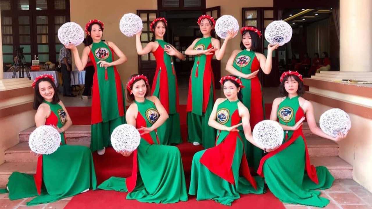 Mẫu trang phục đồng diễn đẹp, ấn tượng, thu hút người nhìn