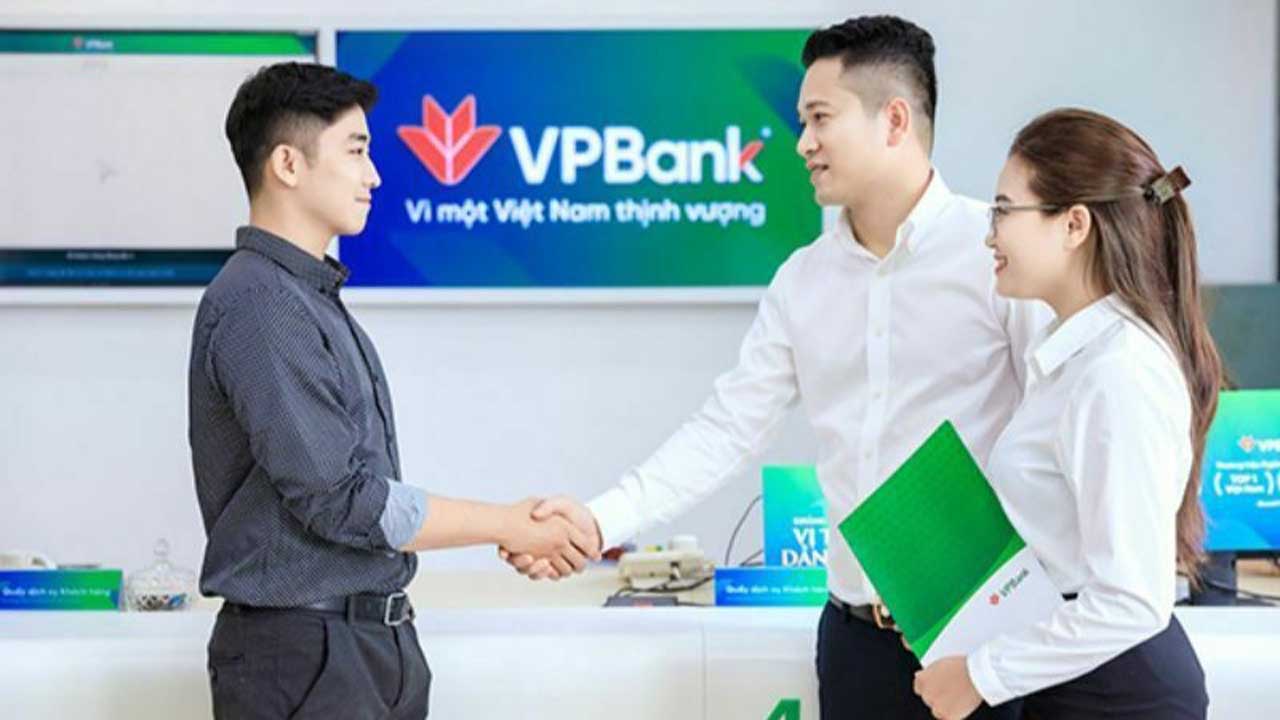 TOP 4 mẫu đồng phục VPBank thiết kế đơn giản và cực kỳ trẻ trung 13 Đồng phục ngân hàng VP Bank
