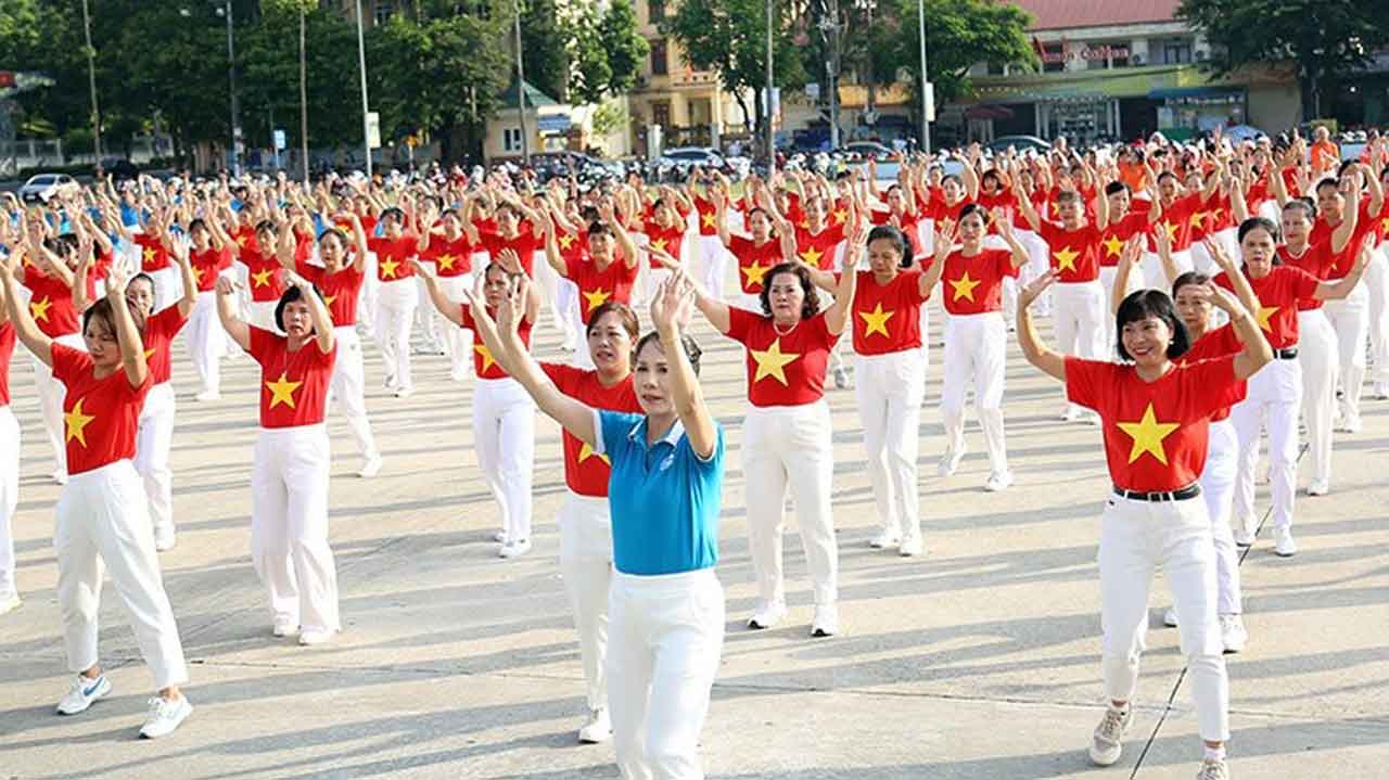 Mẫu đồng phục nhảy dân vũ