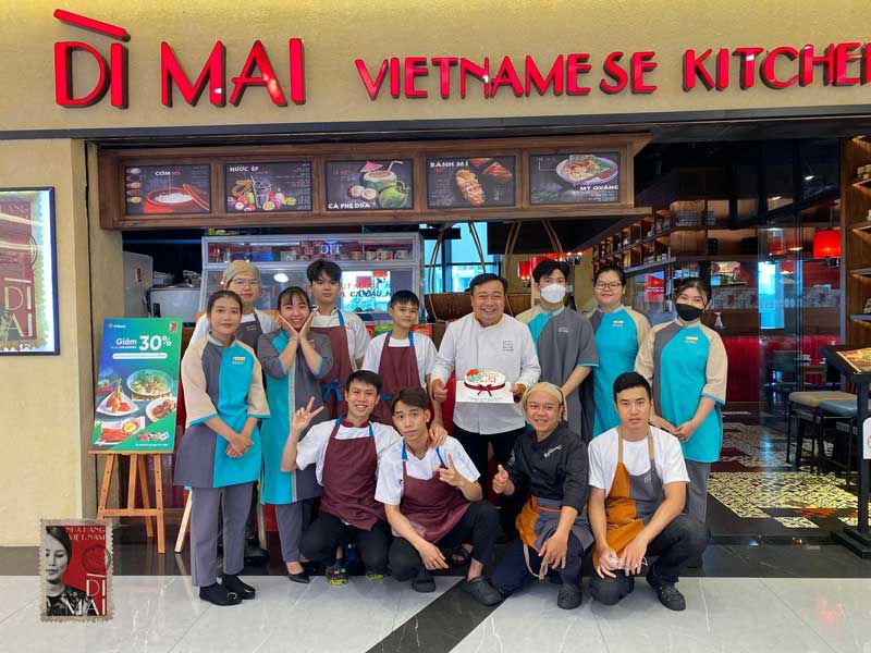 Mẫu đồng phục nhà hàng Dì Mai