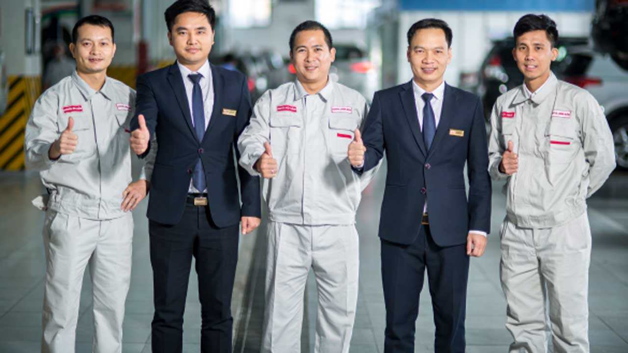 Đồng phục Toyota có gì đặc biệt về kiểu dáng và ý nghĩa?