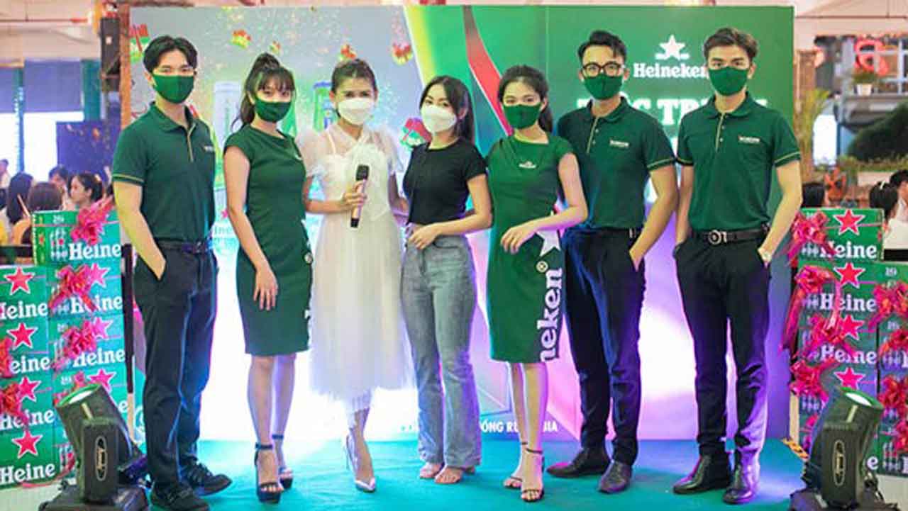 May đồng phục Heineken chất lượng – Đẳng cấp làm nên thương hiệu