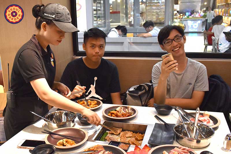 Đồng phục nhà hàng Seoul Garden