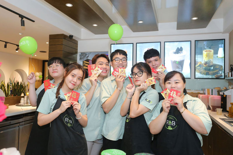 Mẫu đồng phục trà sữa R&B