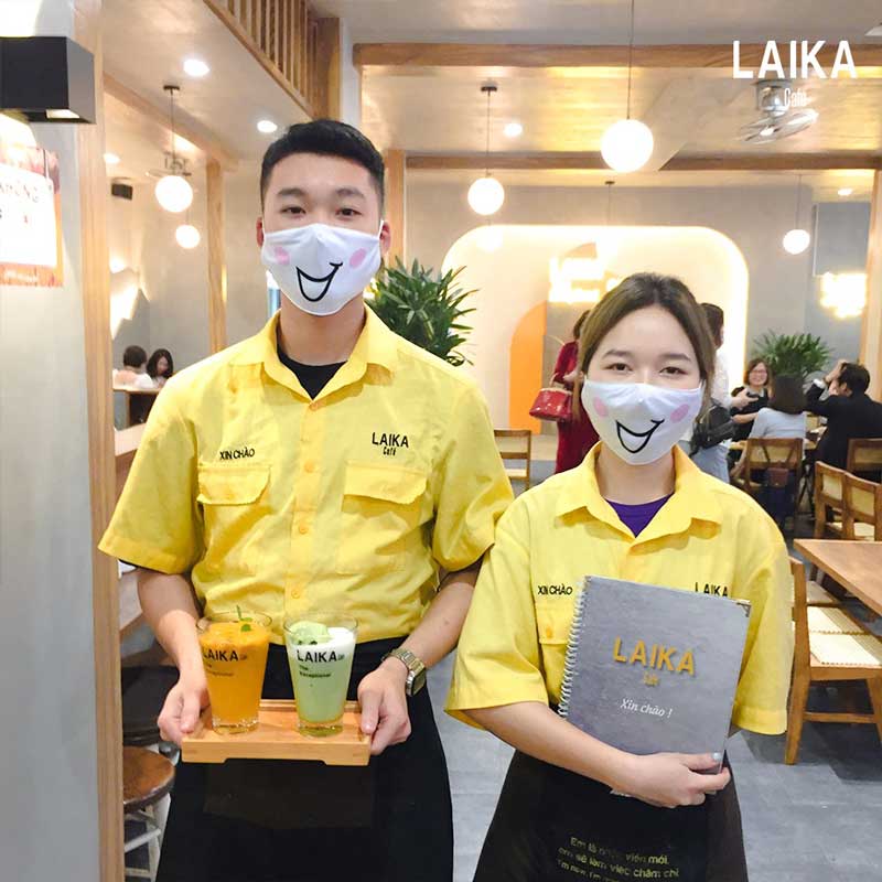 Top 5+ mẫu áo đồng phục Laika: Ấn tượng, hiện đại đầy năng động 1 Áo phông đồng phục Laika