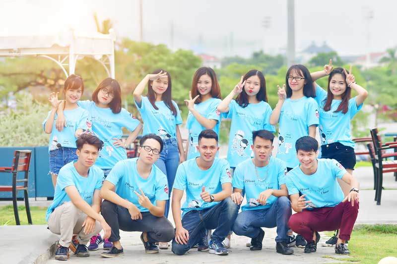Đồng phục team màu xanh nước biển năng động