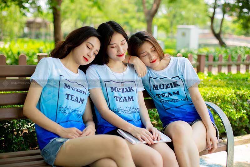 Đồng phục team màu xanh nước biển