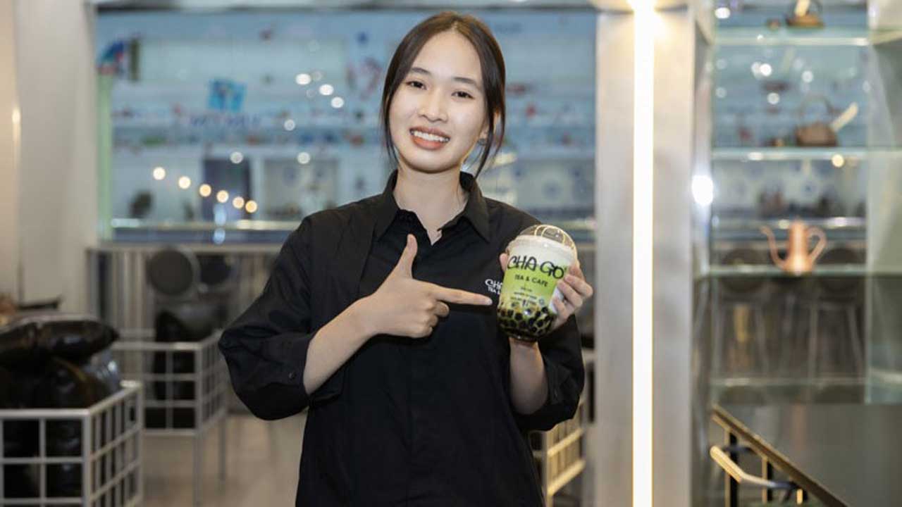 Đồng phục trà sữa Chago: Đơn giản, tinh tế với gam màu đen