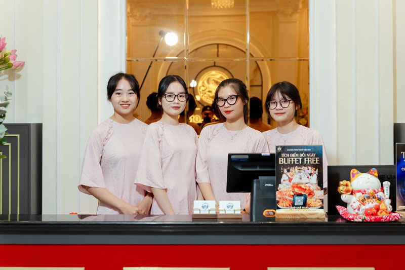 Các mẫu đồng phục nhà hàng Cửu Vân Long