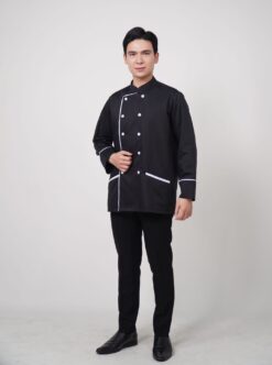 Ao bep mau den dai tay soc trang 1