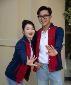 ao bomber dong phuc mau xanh do