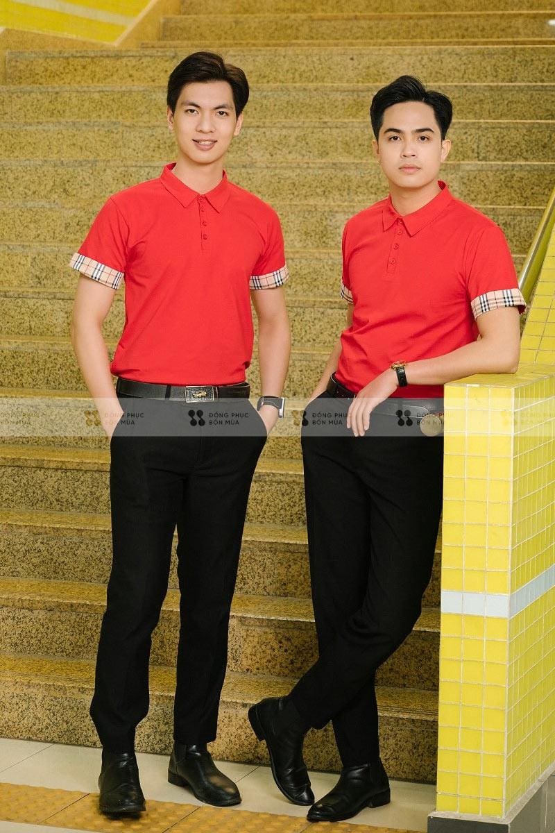 Áo phông đồng phục doanh nghiệp màu đỏ phối kẻ tay lịch thiệp 12 Áo phông đồng phục doanh nghiệp màu đỏ phối kẻ tay lịch thiệp - Ảnh 12