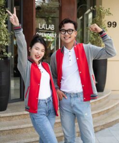 Áo khoác bomber nỉ đồng phục Warm up màu đỏ phối ghi 6 Kiểu dáng thiết kế mẫu áo bomber đồng phục đỏ ghi