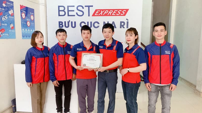 Mẫu áo khoác đồng phục giao hàng Best Express