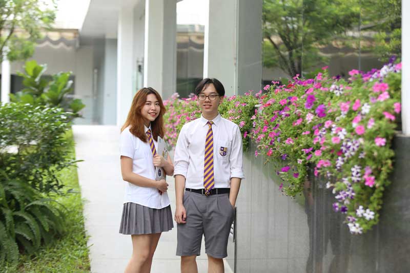 Sơ mi trắng đồng phục học sinh trường Olymoia