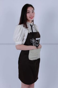 Kiểu dáng thiết kế đồng phục tạp dề thương hiệu trà chanh Chuồn Chuồn