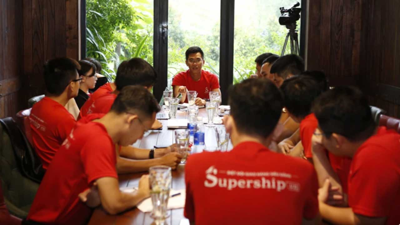 3+ Mẫu đồng phục vận chuyển SuperShip thoáng mát, bền đẹp 6 Đồng phục công ty vận chuyển Supership