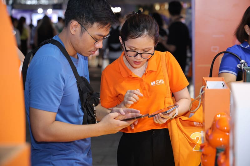Ý nghĩa logo trong mẫu áo đồng phục công ty SHB