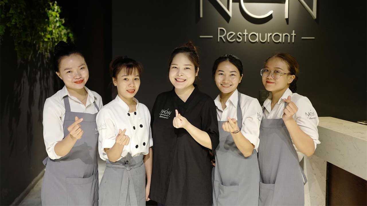 Mẫu đồng phục nhà hàng Nén Restaurant