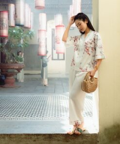 Pháp phục màu trắng vân hoa 14 phap phuc mau trang van hoa 1