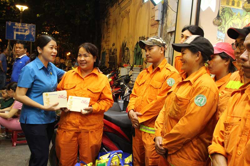 Đồng phục lao công, vệ sinh