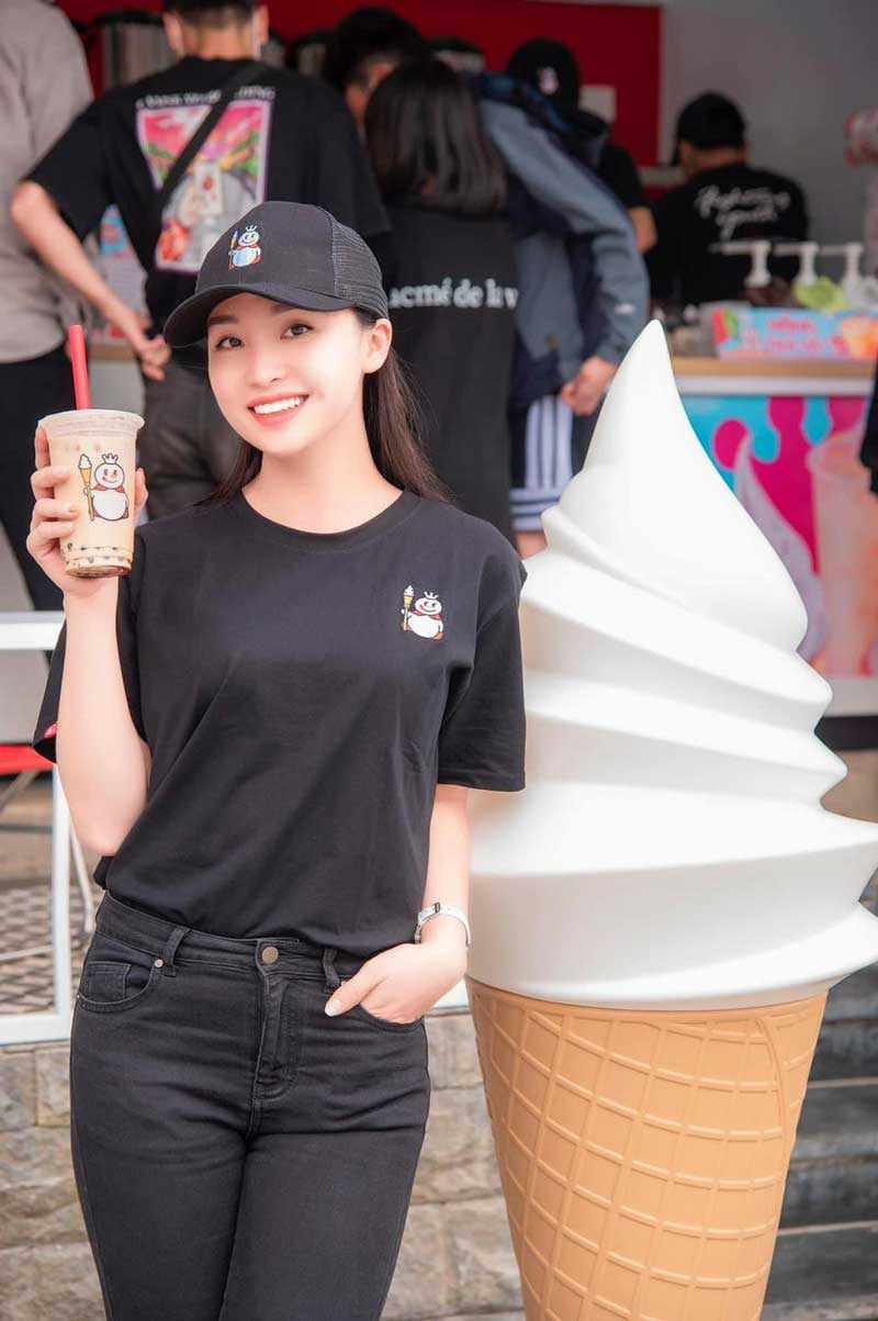 Mũ đồng phục thương hiệu Mixue